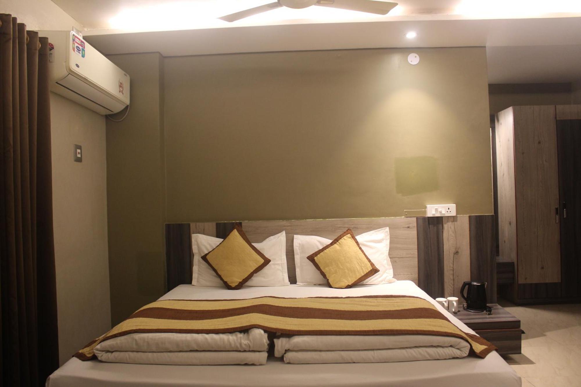 Hotel Oishi Plaza Mukutmanipur Buitenkant foto