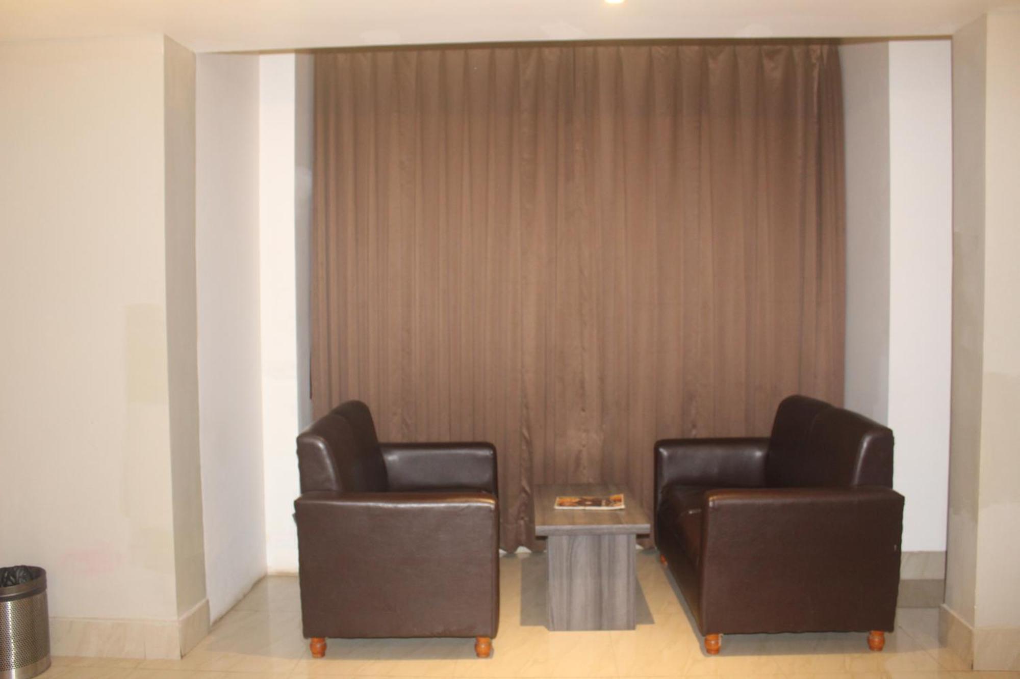 Hotel Oishi Plaza Mukutmanipur Buitenkant foto